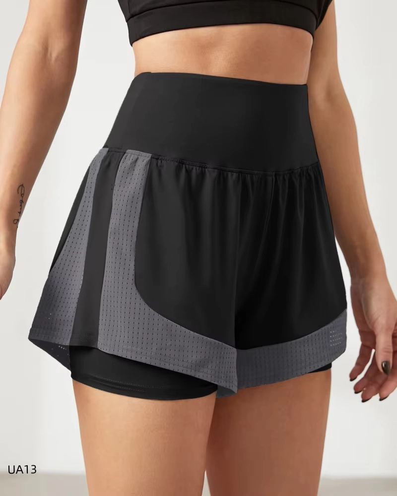 Built-In Liner Training Shorts for Flexible Movement